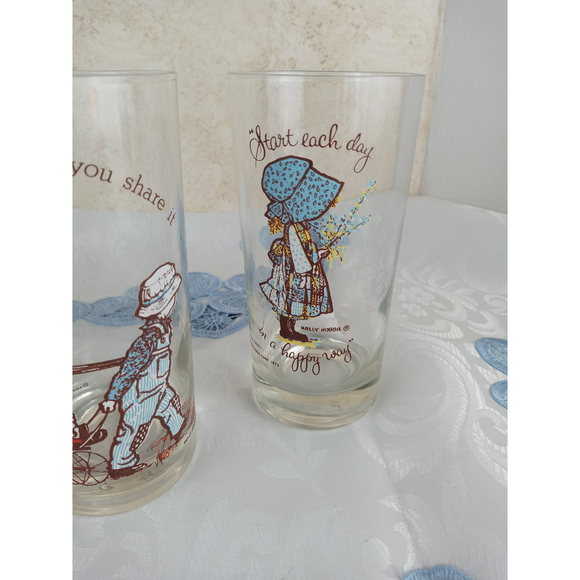 Vintage 1970's American Greetings Holly Hobbie Tumbler Glasses Blue Set of 4 - Picture 7 of 7